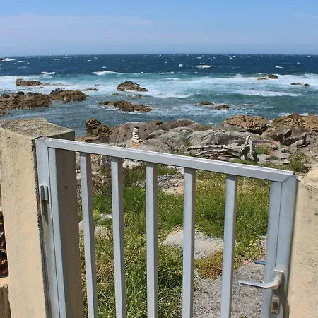 Apartamento A Pie De Mar En Baiona